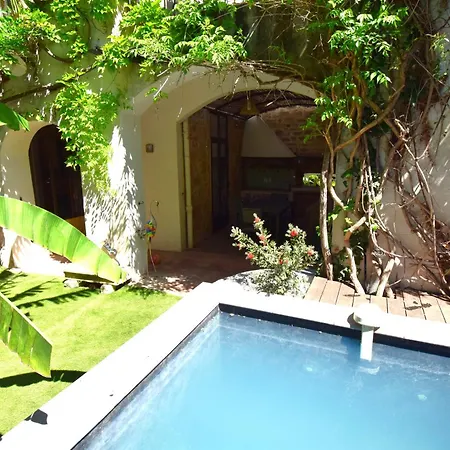 Le Voyage D'ulysse Guest house Marsillargues