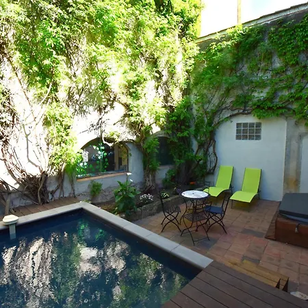 Le Voyage D'ulysse Guest house Marsillargues